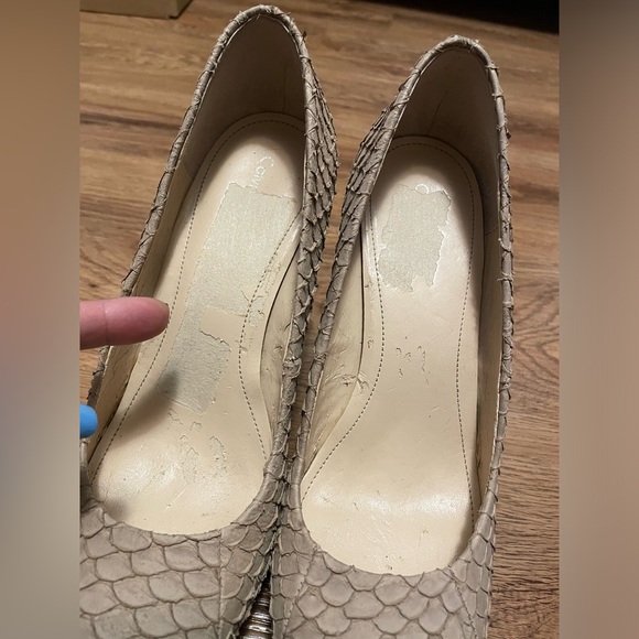 Calvin Klein Heels Size 9M - Picture 6 of 8